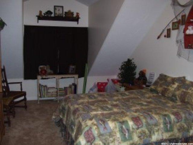 1083 E Fort Ln S, Ogden, UT 84404 — photo 6