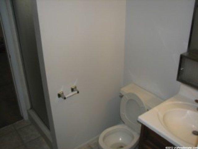 846 S 1625 E #B, Clearfield, UT 84015 — photo 6