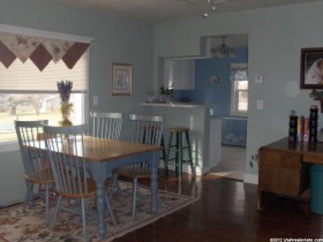 9 W Center St, Hyde Park, UT 84318 — photo 2