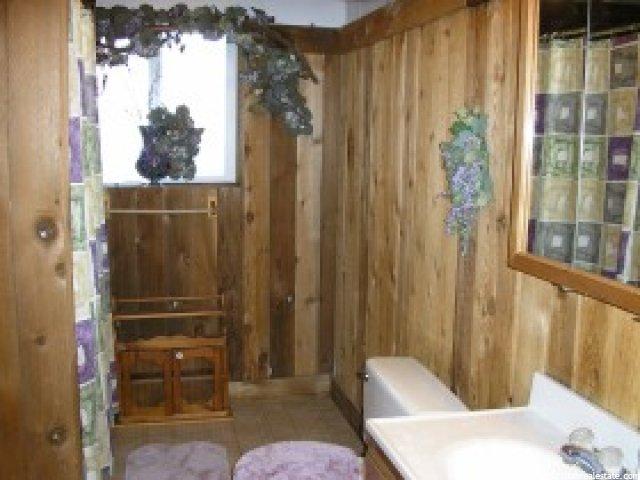310 E 1000 N, Harrisville, UT 84404 — photo 3