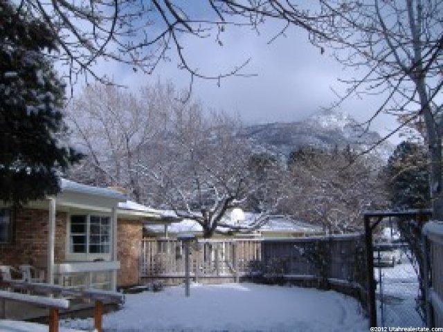 9520 S Glacier Ln, Sandy, UT 84092 — photo 3