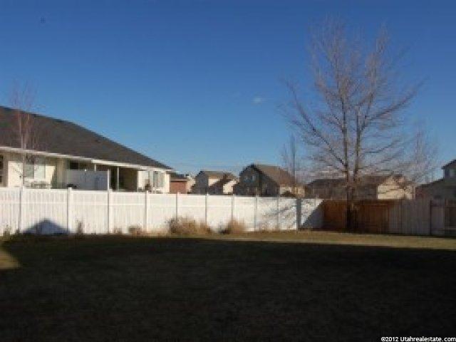 1796 W 1975 S, Syracuse, UT 84075 — photo 8