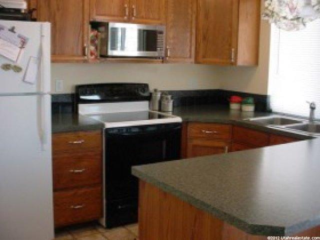 2023 N 600 W, Harrisville, UT 84414 — photo 8