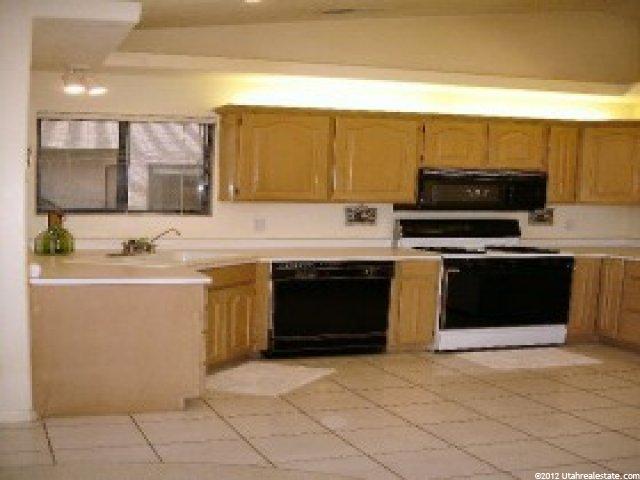 10 N Valley View Dr #2, St. George, UT 84770 — photo 3