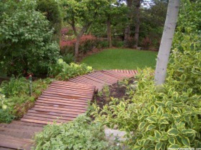 1456 E Center St, Bountiful, UT 84010 — photo 9
