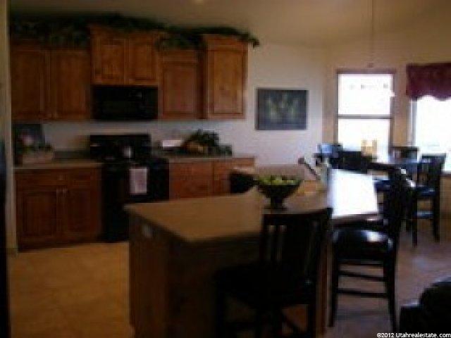 2446 W 3425 N, Farr West, UT 84404 — photo 4