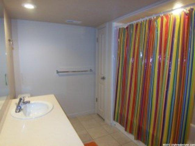 2824 W 3500 N, Farr West, UT 84404 — photo 10