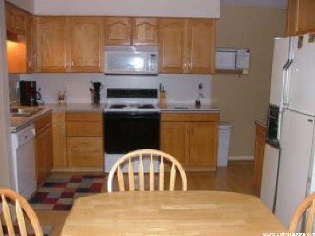 134 E 900 N, Bountiful, UT 84010 — photo 3