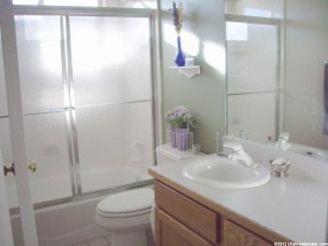 4762 W 3450 S, West Haven, UT 84401 — photo 8