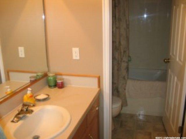 963 Rainbow Dr, Logan, UT 84321 — photo 5