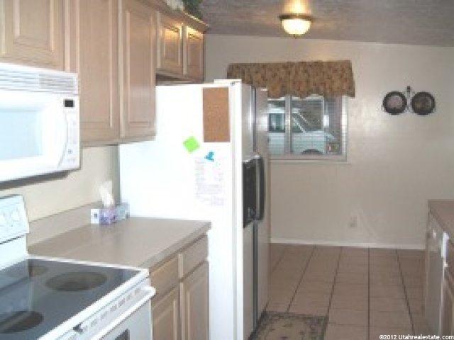 261 W 1400 N, Bountiful, UT 84010 — photo 7