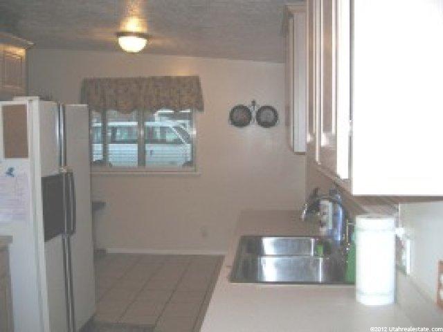 261 W 1400 N, Bountiful, UT 84010 — photo 9