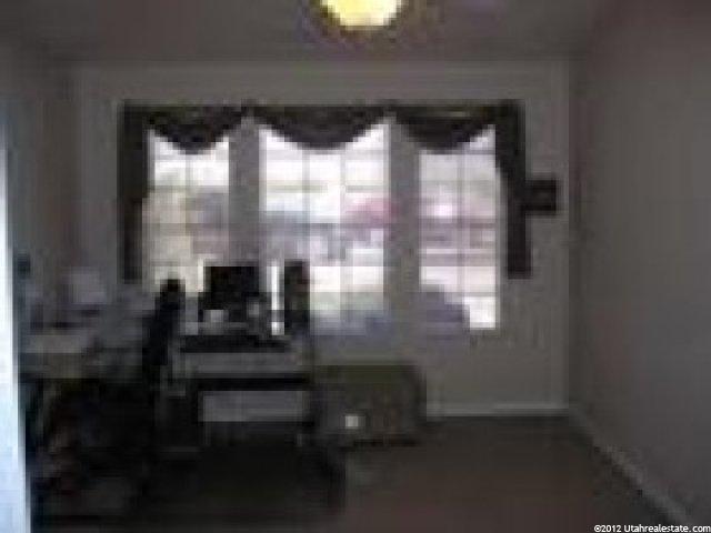 875 N Graham, Washington, UT 84780 — photo 2