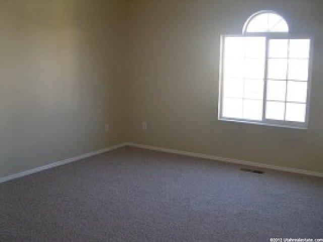 2111 Jenny Ln, Clearfield, UT 84015 — photo 3