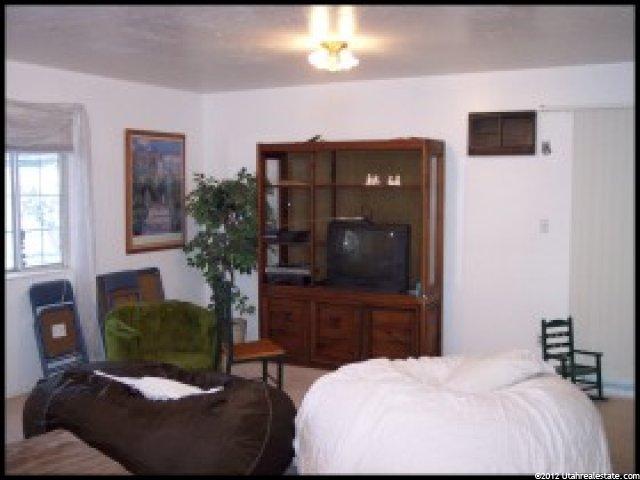 3497 S 550 W, Bountiful, UT 84010 — photo 3