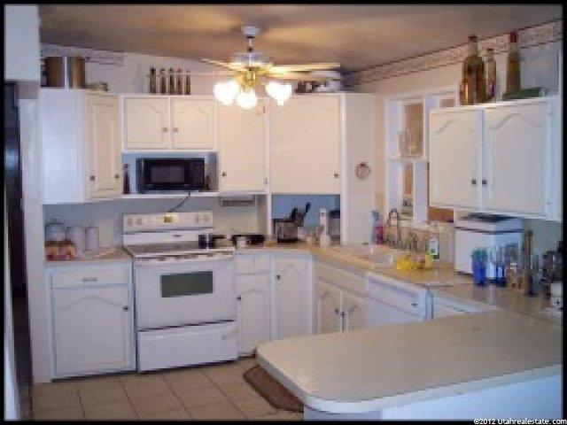 3497 S 550 W, Bountiful, UT 84010 — photo 6
