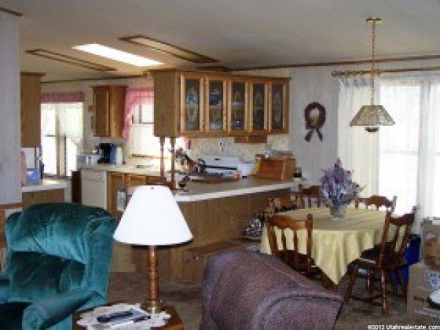 268 Eastgate Dr, Sandy, UT 84070 — photo 4