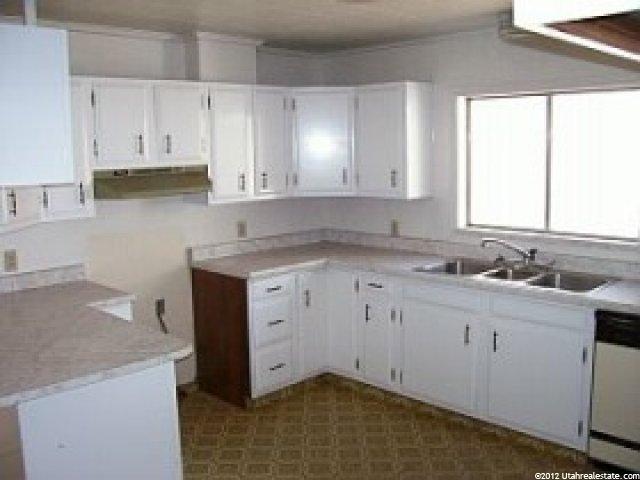 241 E Main St, Delta, UT 84624 — photo 3
