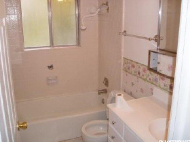 6056 S 2475 W, Roy, UT 84067 — photo 5