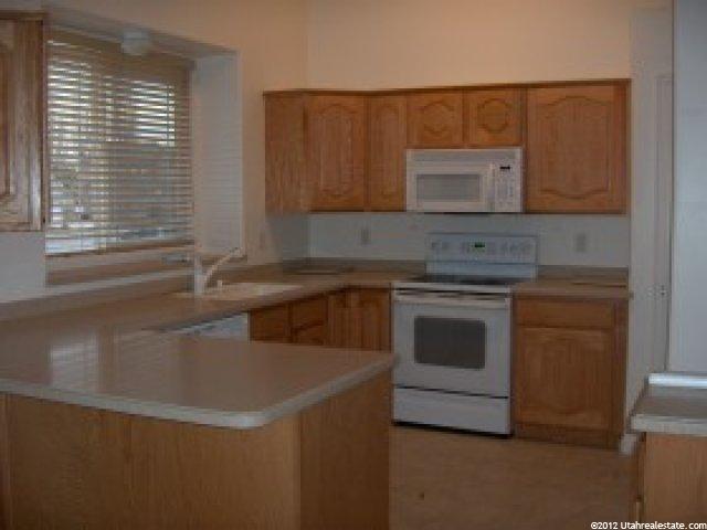 286 E 1900 S, Clearfield, UT 84015 — photo 2