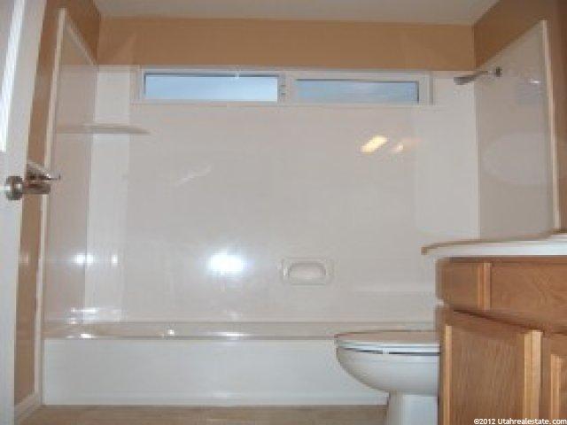 286 E 1900 S, Clearfield, UT 84015 — photo 8