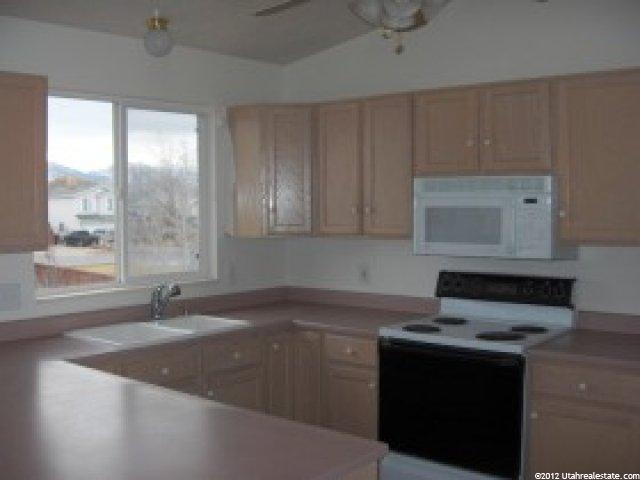1848 S 250 W, Clearfield, UT 84015 — photo 3