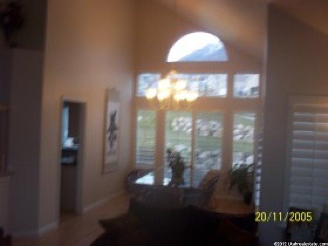 368 E 3575 N, North Ogden, UT 84414 — photo 2