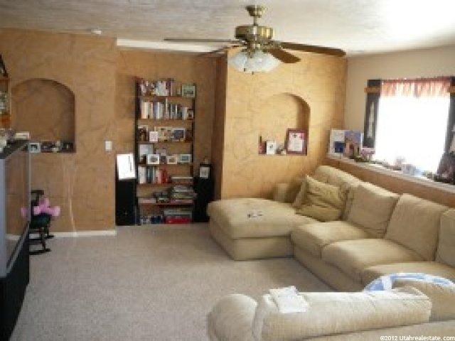 1053 N 2575 W, Layton, UT 84041 — photo 5