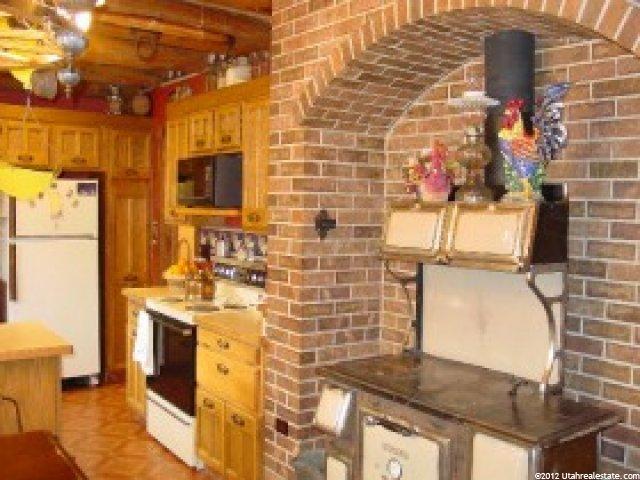 6434 Dry Fork Cyn, Vernal, UT 84078 — photo 2