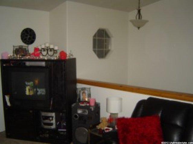 1611 W 600 N, Clinton, UT 84015 — photo 4