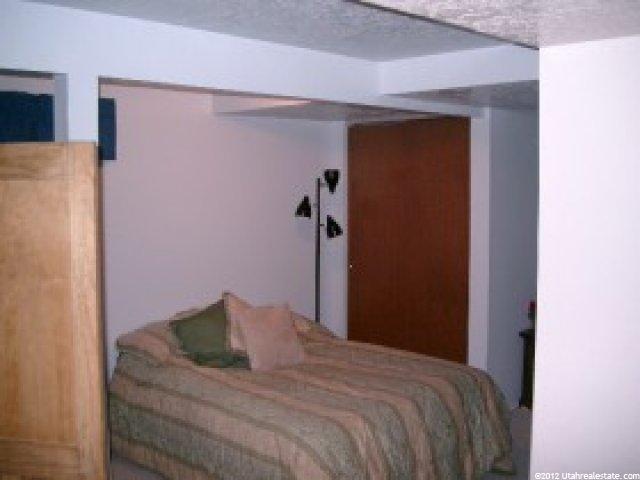 8054 S 2575 E, South Weber, UT 84405 — photo 10