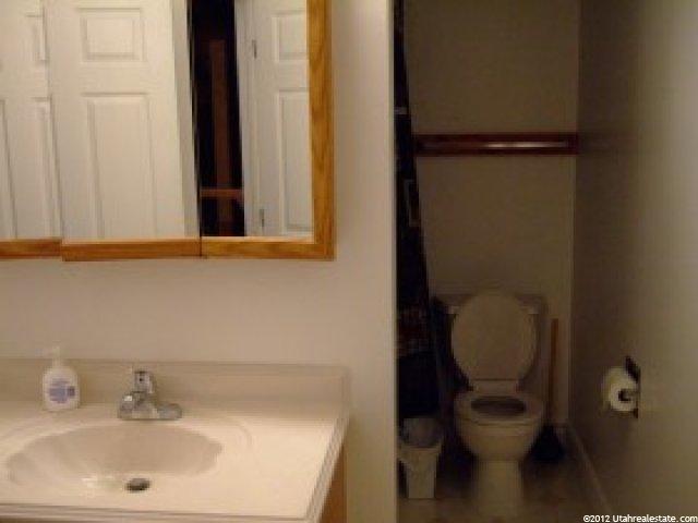 2445 W 4900 S, Roy, UT 84067 — photo 10