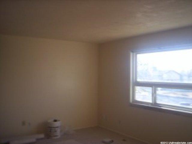 5866 S 3000 W, Roy, UT 84067 — photo 2