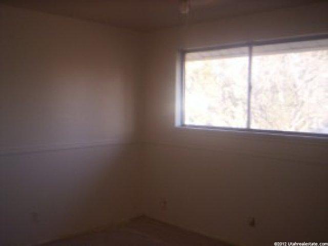 5866 S 3000 W, Roy, UT 84067 — photo 4