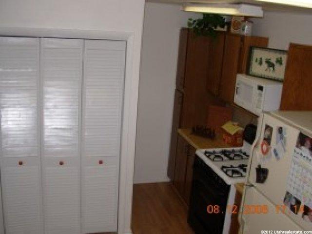 18 Airlane Dr, Clearfield, UT 84015 — photo 4