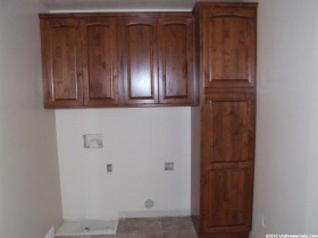 1679 S 2550 W, West Haven, UT 84401 — photo 2