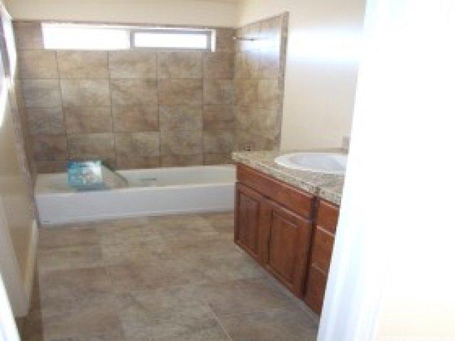 1679 S 2550 W, West Haven, UT 84401 — photo 4