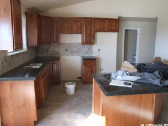 1679 S 2550 W, West Haven, UT 84401 — photo 7