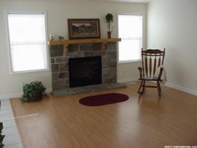 756 E 2200 S, Clearfield, UT 84015 — photo 2