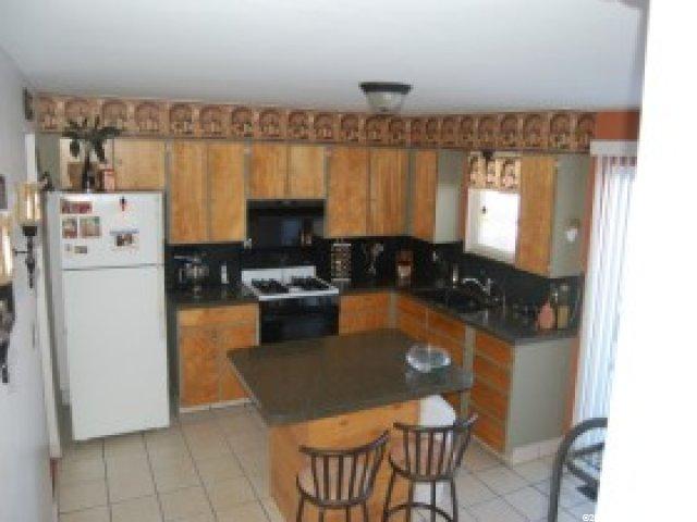 7646 S 300 E, Midvale, UT 84047 — photo 10