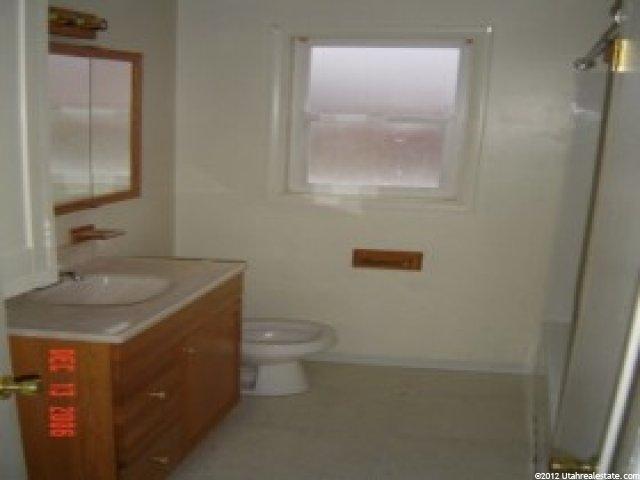 972 E 1st St, Ogden, UT 84404 — photo 6