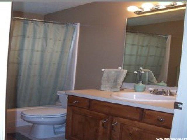 1042 Inverness Dr, Syracuse, UT 84075 — photo 11