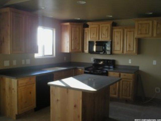 4779 W 4400 S, West Haven, UT 84401 — photo 2
