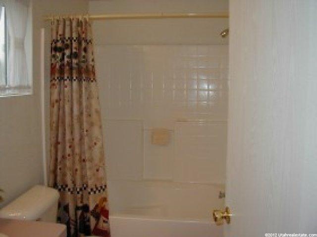 1111 N 2000 W #208, Farr West, UT 84404 — photo 4