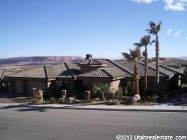 1611 N VIEW POINT DR, St George UT 84790