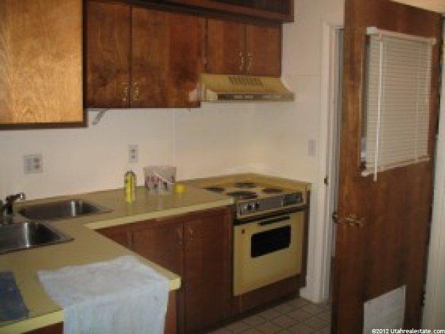 7211 Ramanee Dr, Midvale, UT 84047 — photo 9