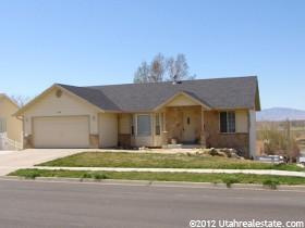 854 S 200 E, Farmington, UT 84025