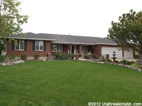 2460 Van Ross Dr, South Jordan, UT 84095