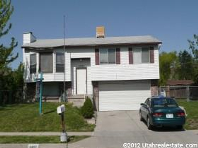 5462 S 3535 W, Taylorsville, UT 84118