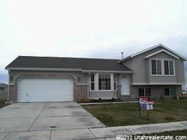 2479 W 2150 S, Syracuse UT 84075